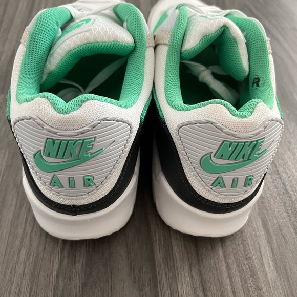 Air max 90 White Spring Green 🏝️ - Picture 4 of 6
